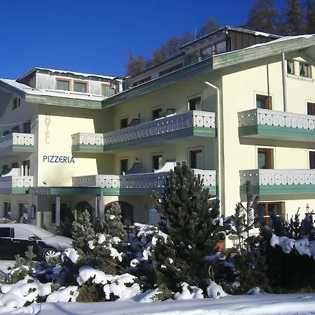 Reschnerhof Bed & Breakfast 3*